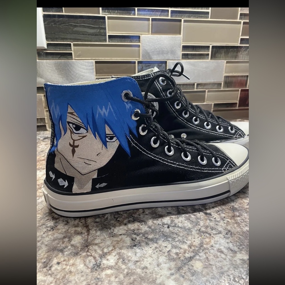 HUANQUI Painted Fashion Canvas High Top Sneakers Fairy Tale Logo Wen Anime